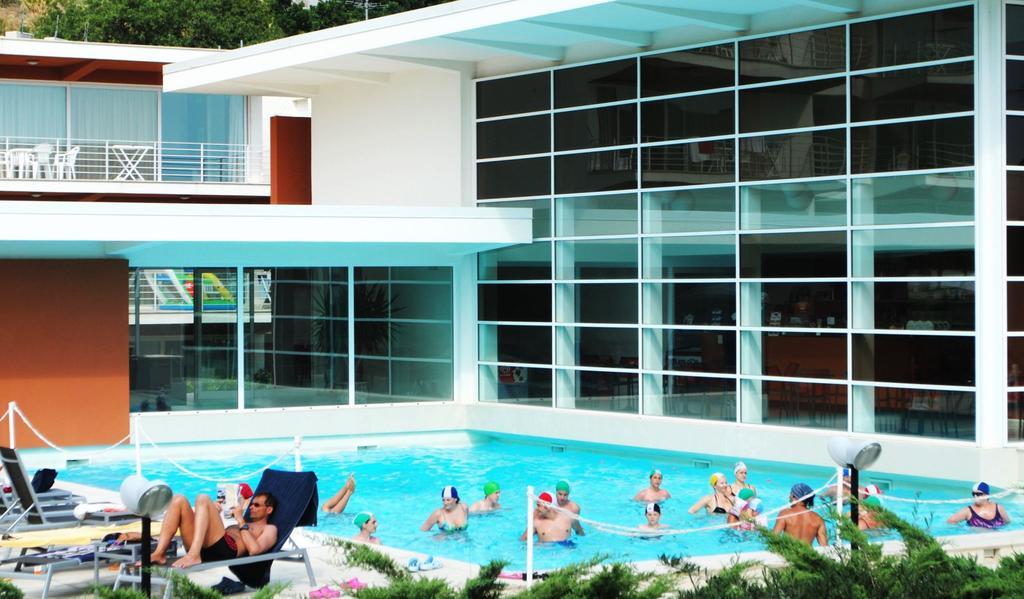 Sporting Club Resort Praia a Mare Eksteriør billede